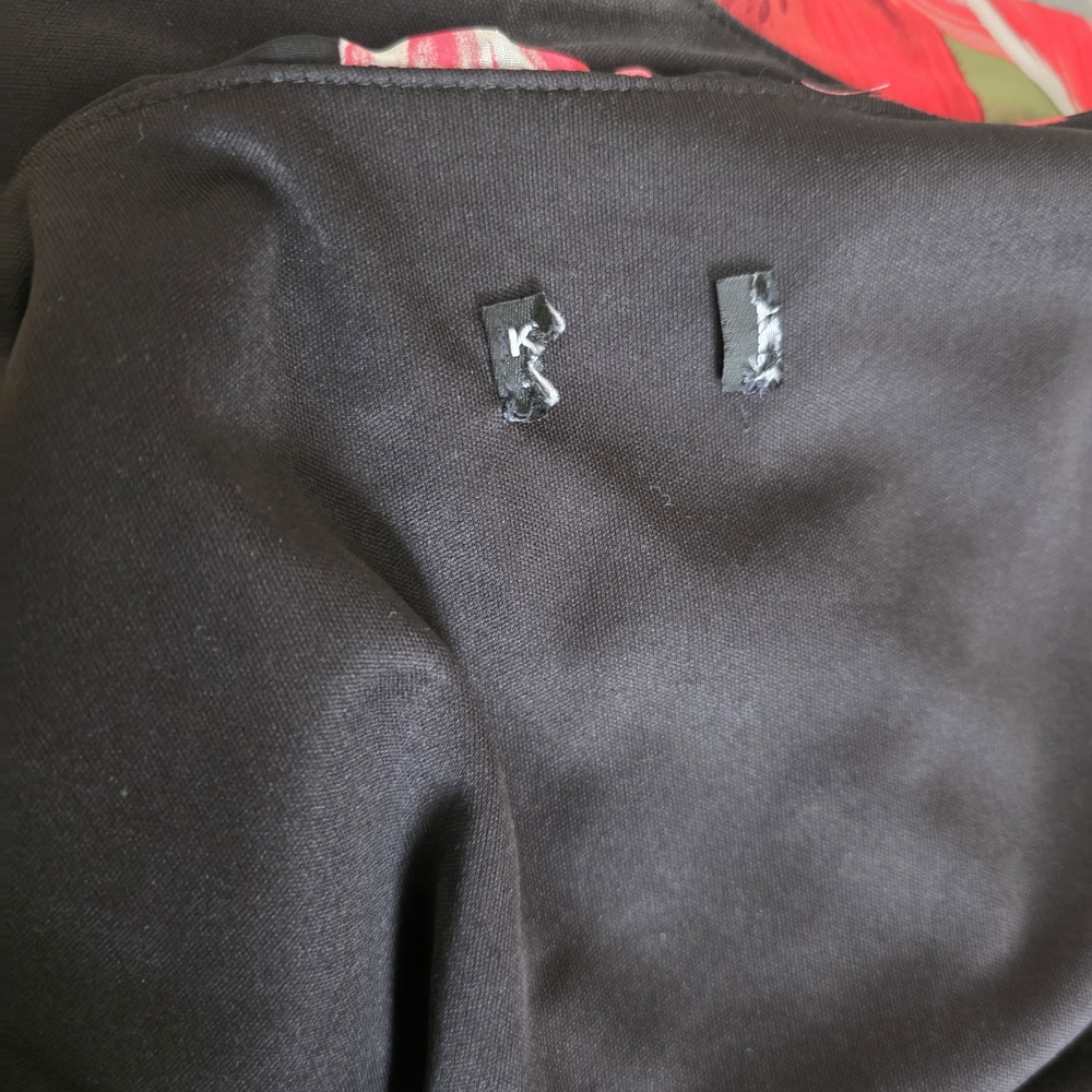 Kate And Lilly Black With Red Floral Dress Sheer And Lined Work Appreal Sz 12 - Picture 4 of 4